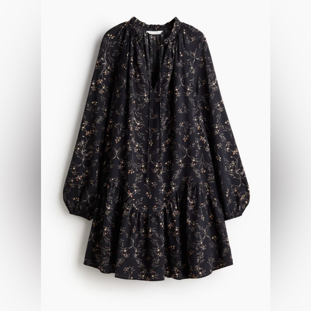 NWT DRAWSTRING-DETAIL DRESS - Picture 6 of 7